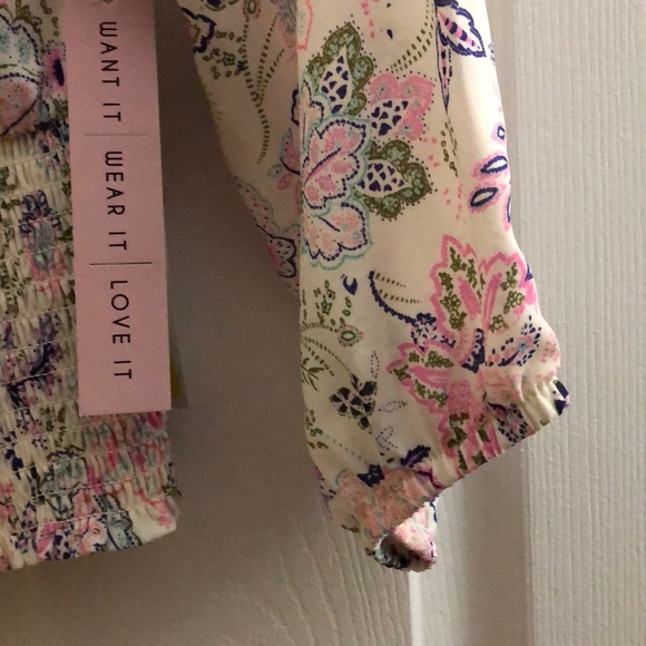 NWT Women’s Summer Light Crop Top in Pretty Design in Medium M - Picture 6 of 8